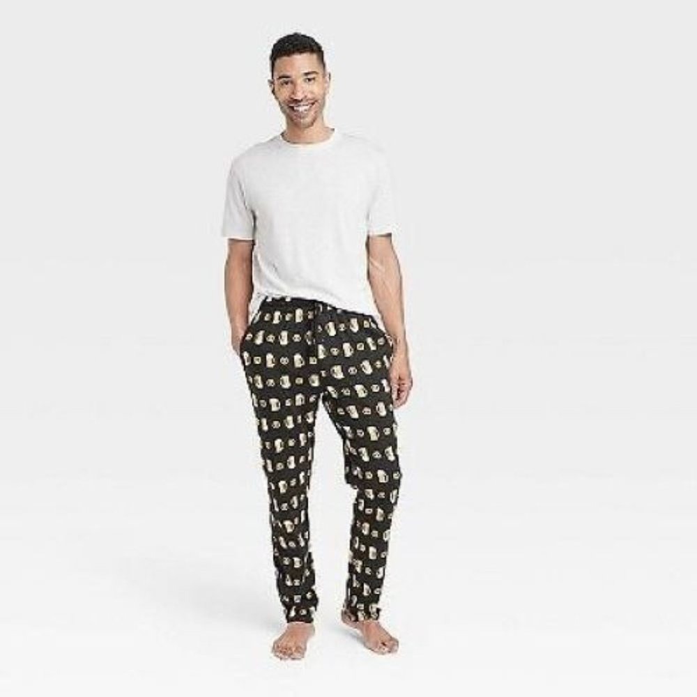 Hanes Mens 2pk Beer & Pretzel Food Print Pajama Set NWT 27071Large Waist 36-3‎